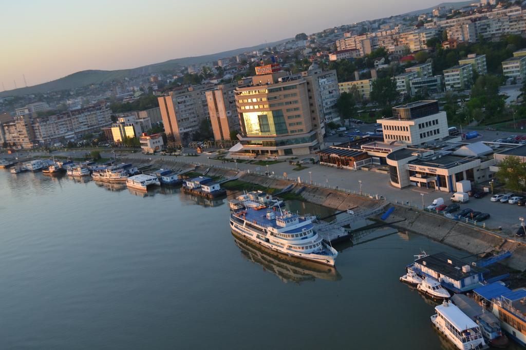 Hotel Esplanada Tulcea Exterior photo