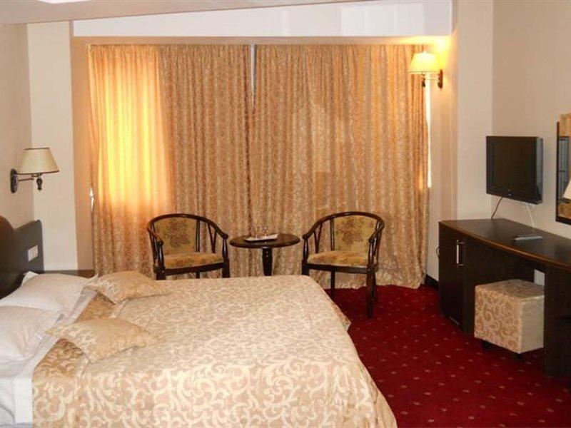 Hotel Esplanada Tulcea Exterior photo