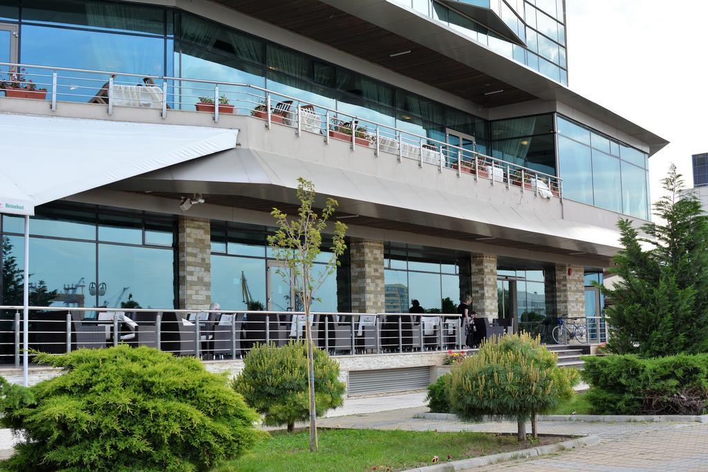 Hotel Esplanada Tulcea Exterior photo